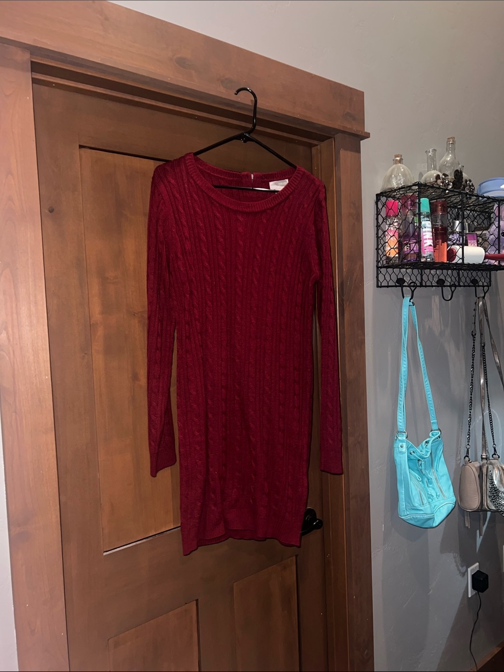 Forever 21 Cable Knit Long Sleeve Sweater Dress-Maroon